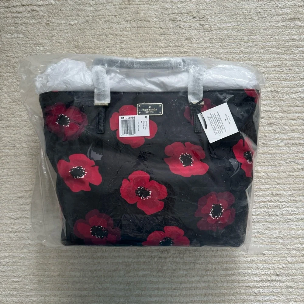 NWT Kate Spade Margareta baby bag